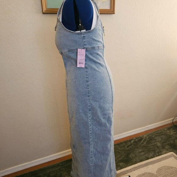 NWT long Denim dress with slit - Picture 3 of 11